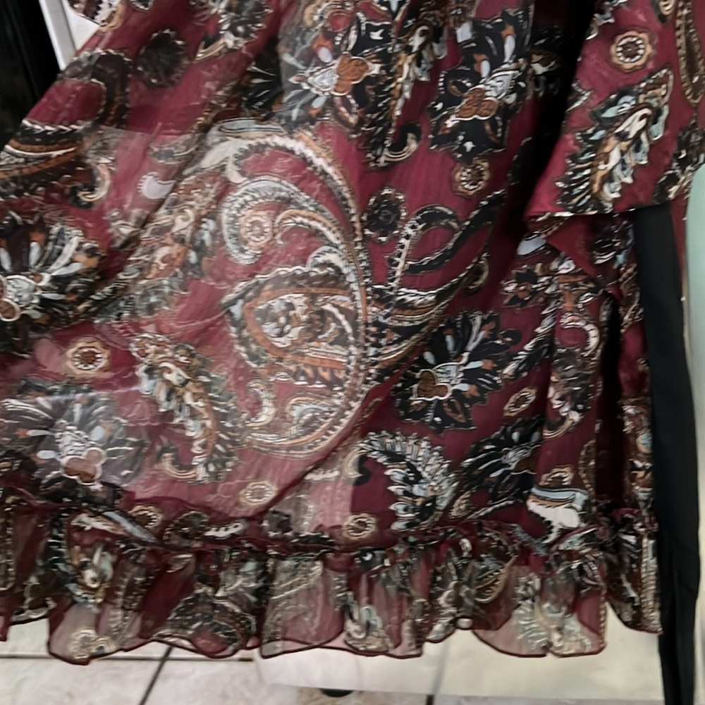 Dress - Picture 7 of 9